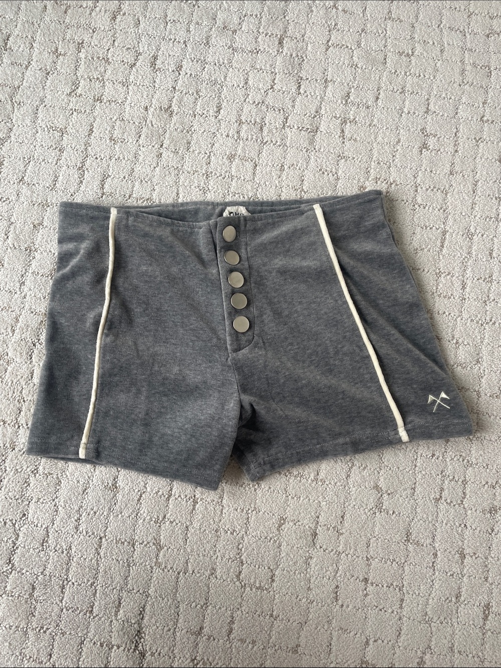 Camp Collection Gray shorts